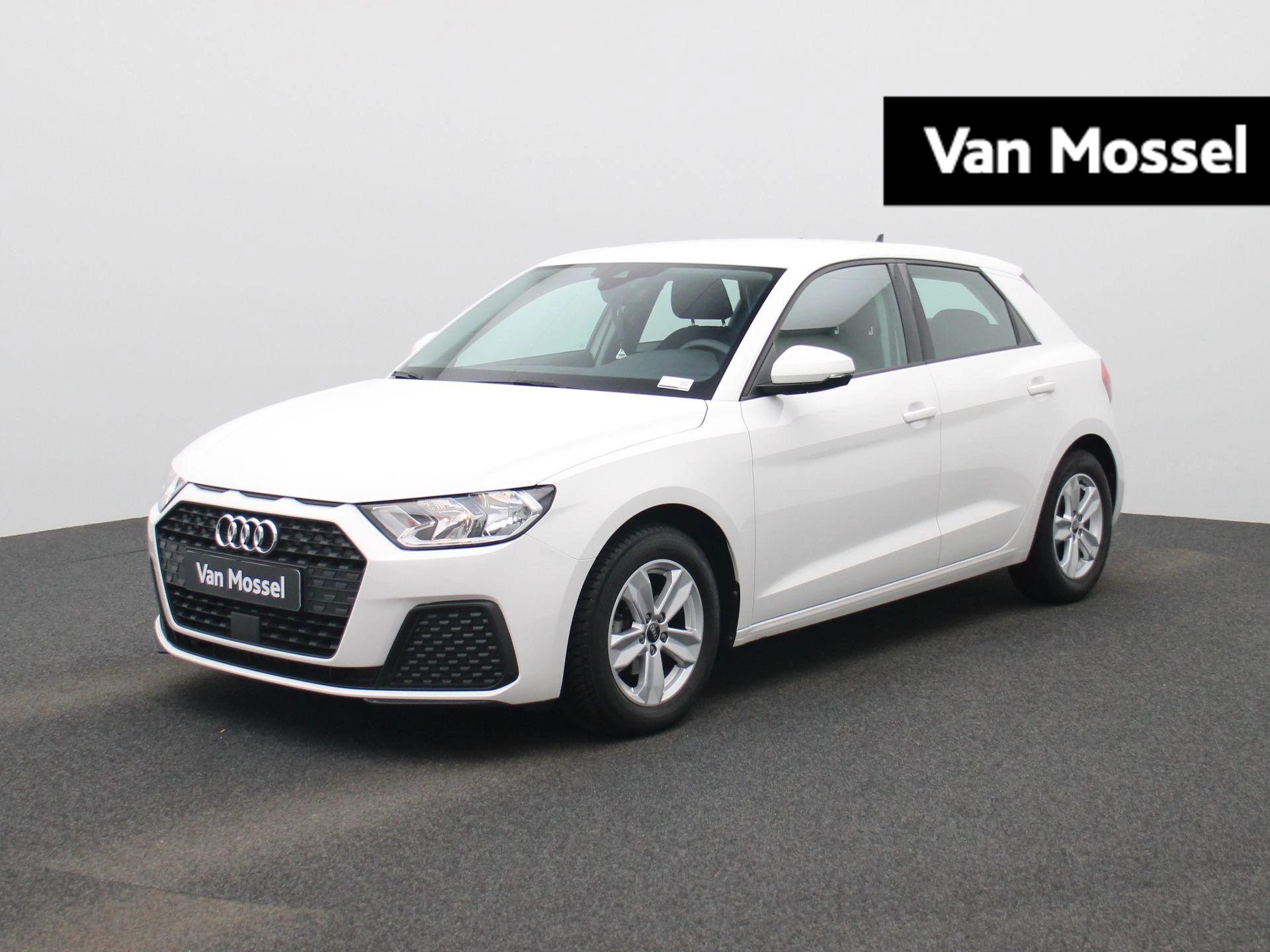 Audi-A1 Sportback-image-0