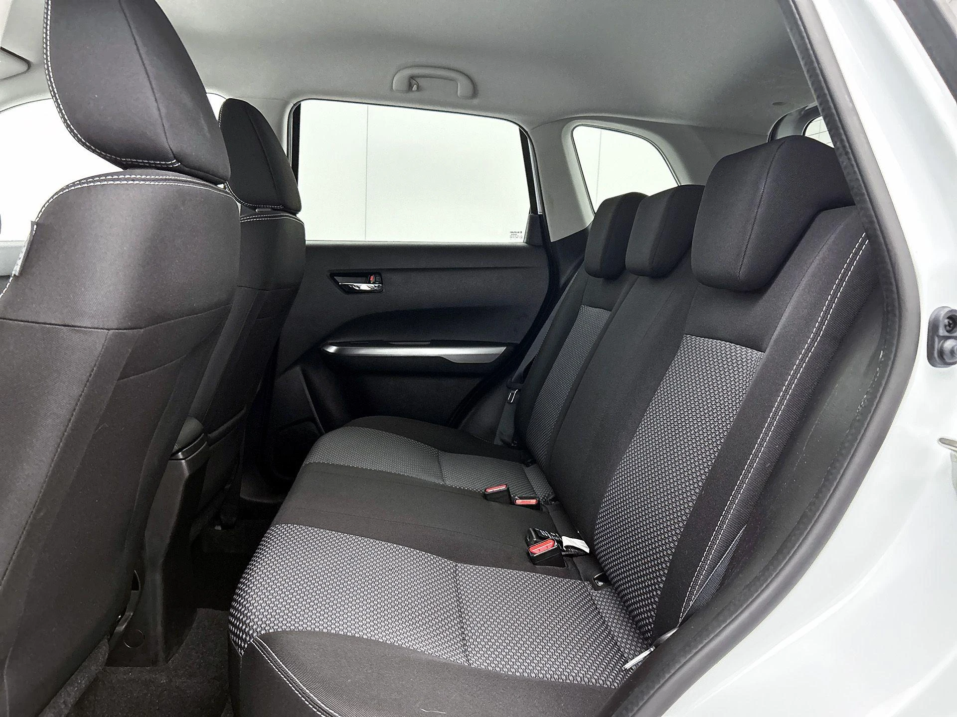 Suzuki-Vitara-image-25