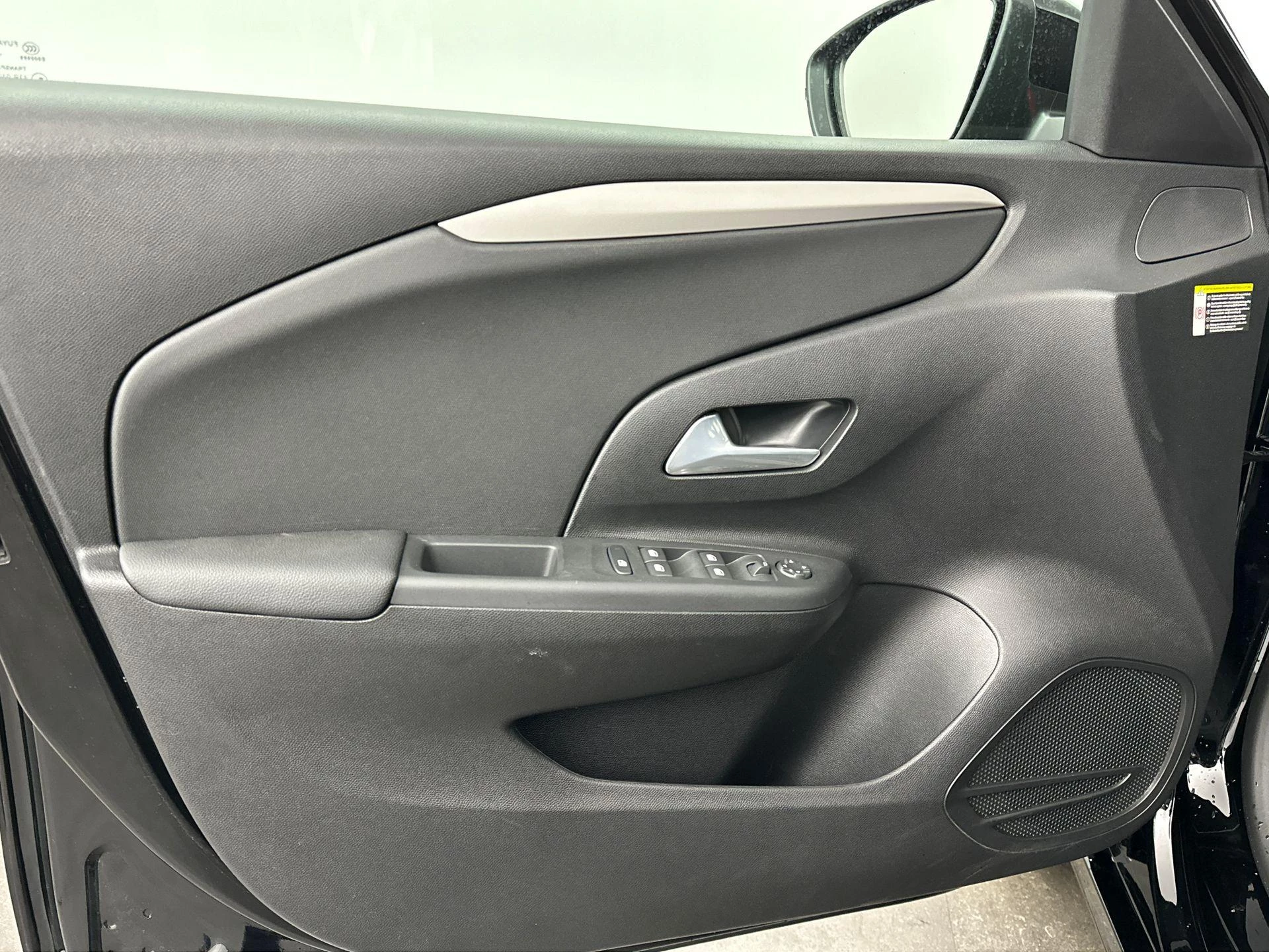 Opel-Corsa-image-9