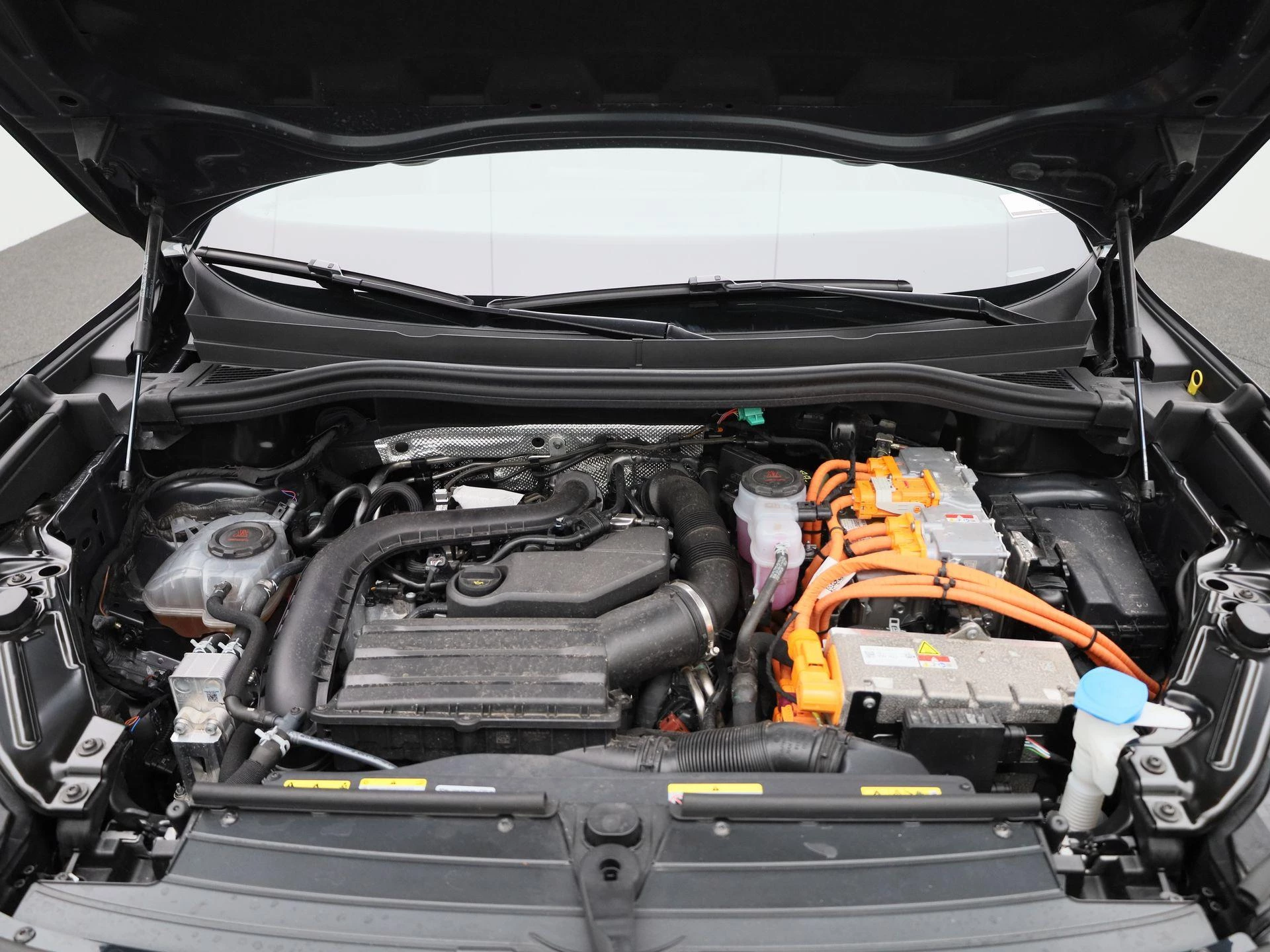 Volkswagen Tiguan 1.5 eHybrid R-Line Edition 204 PK|