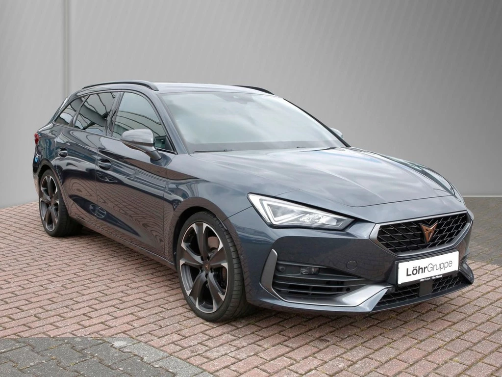 CUPRA Leon Sportstourer VZ 2.0 TSI 19" AHK BEATS Navi+VC LED RFK+PDC SHZ