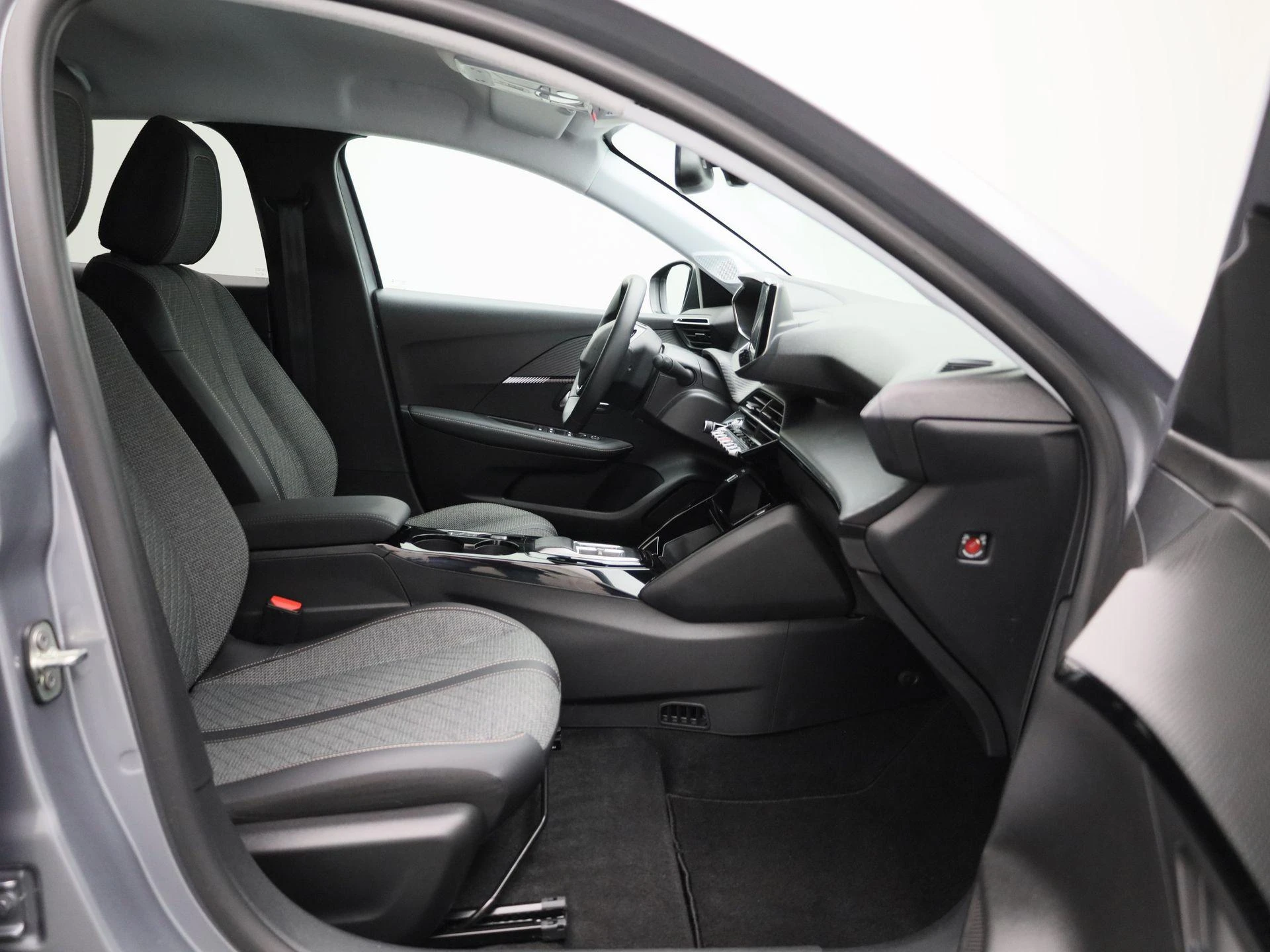 Peugeot e-208 - 35