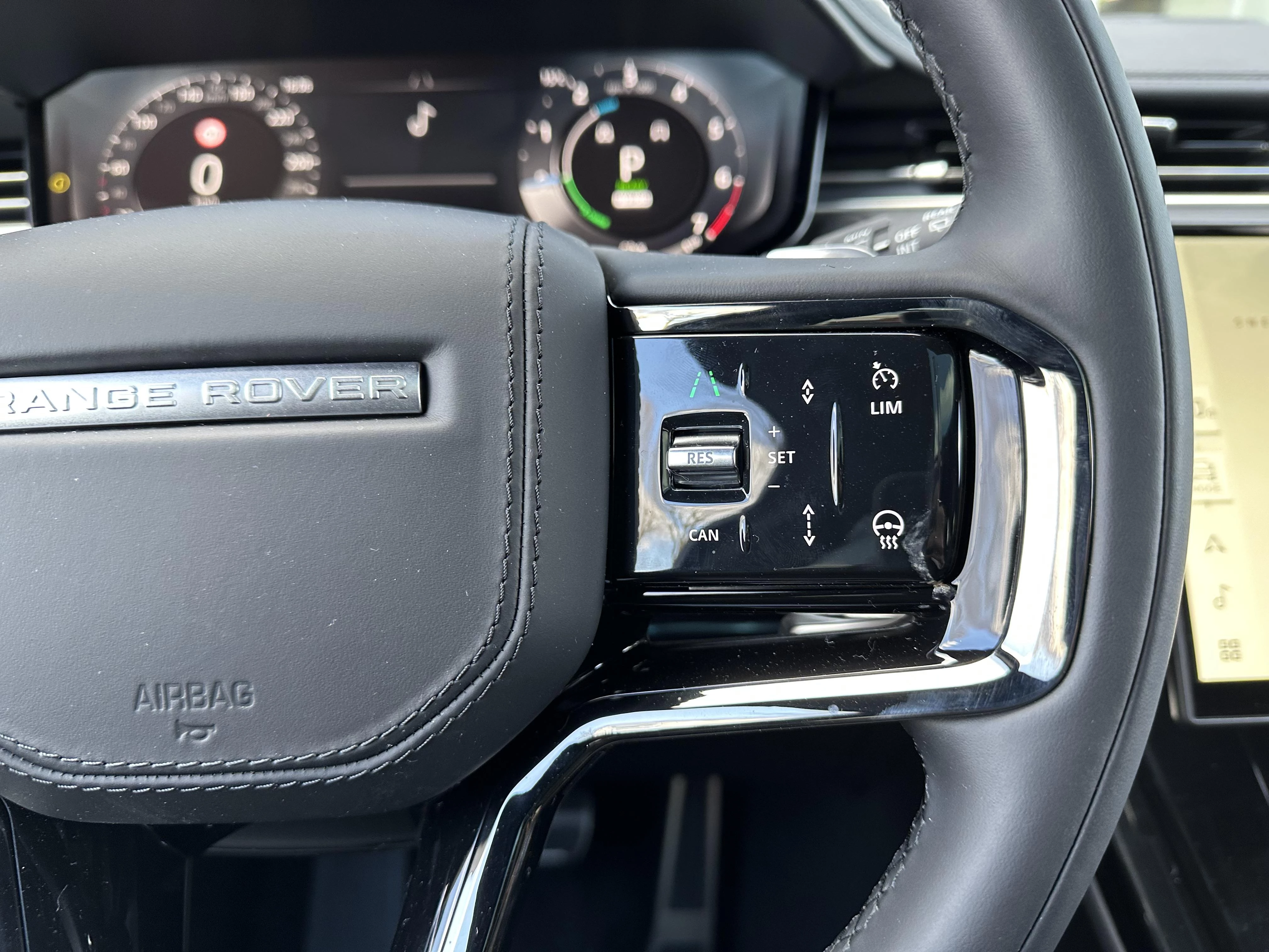 Land Rover-Range Rover Sport-image-18