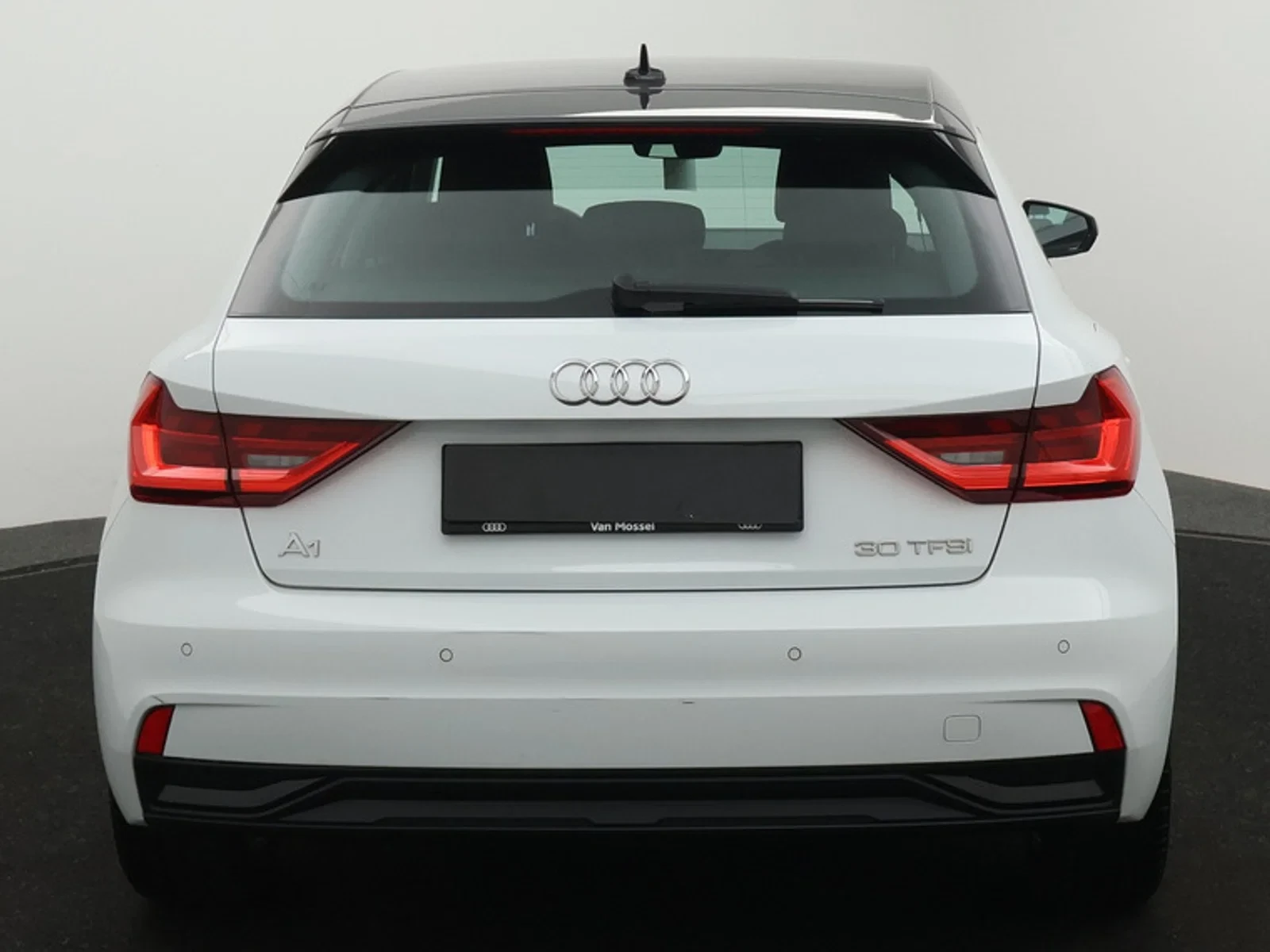 Audi-A1 Sportback-image-3