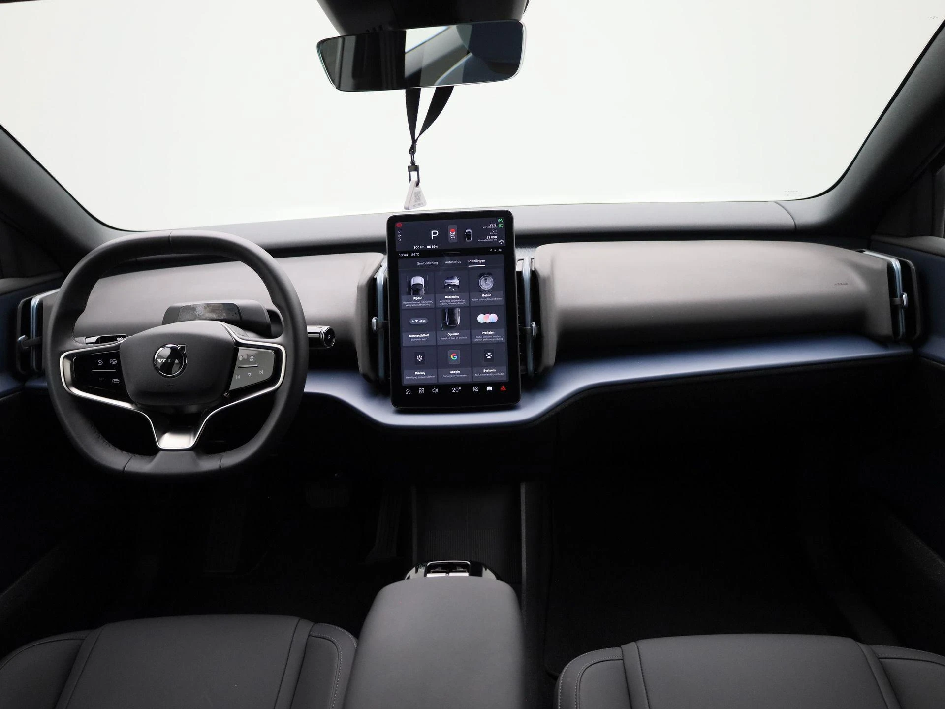 Volvo-EX30-image-33