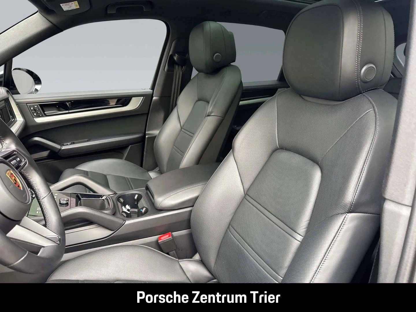 Porsche-Cayenne-image-4