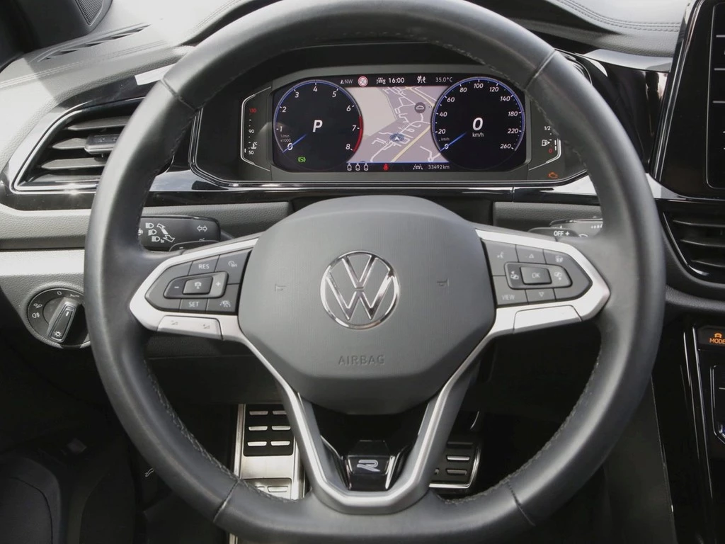 Volkswagen T-Roc 1.5 TSI DSG R-Line Black Style 19" BEATS Pano Navi+VC ACC LED RFK+PDC SHZ