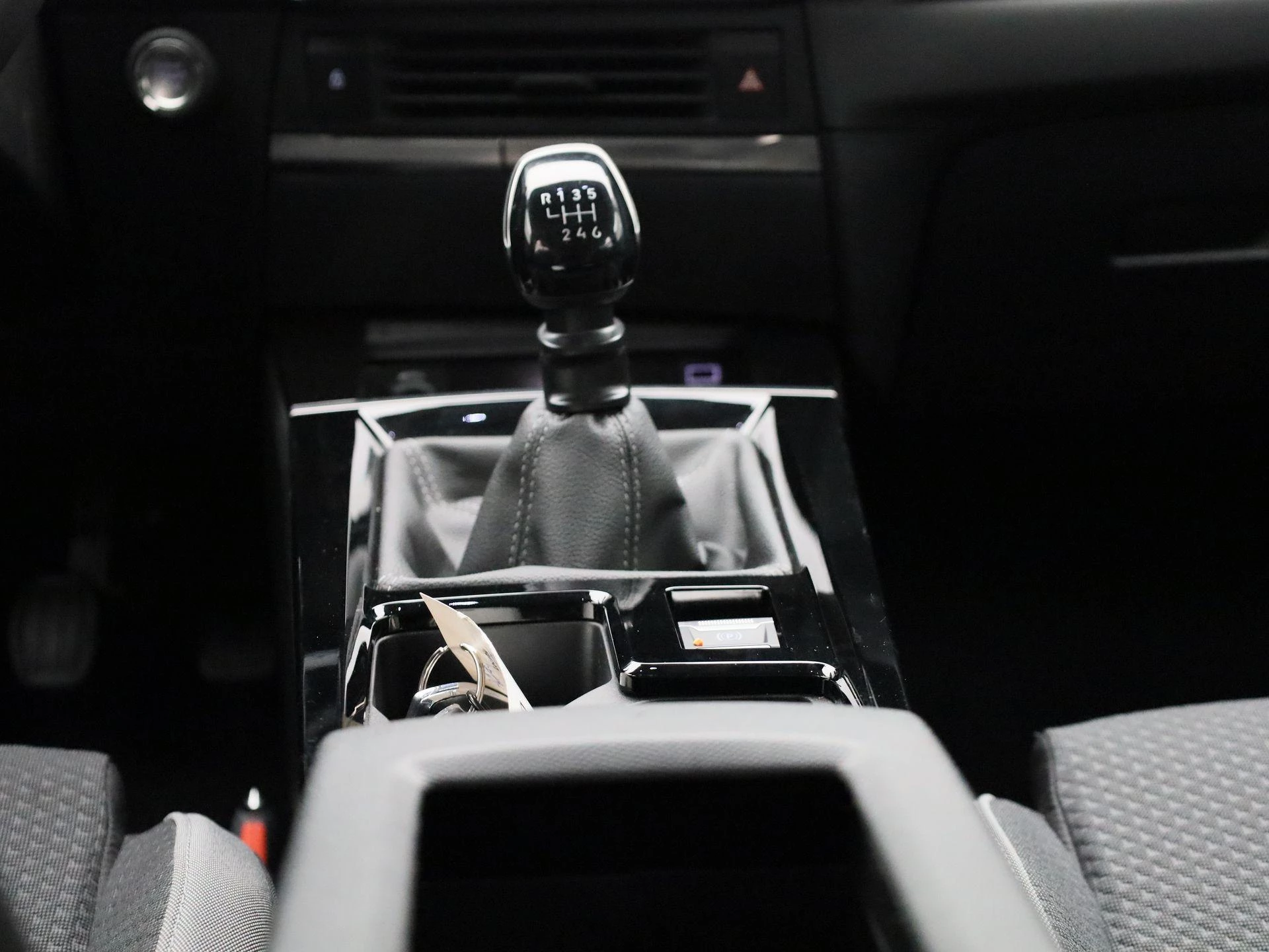 Opel-Astra-image-9