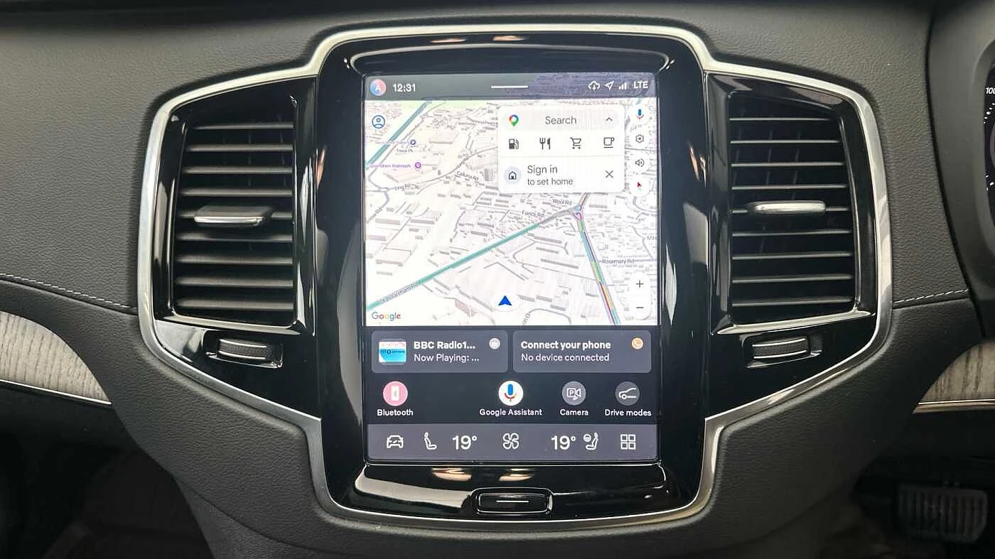 Volvo-XC90-image-12