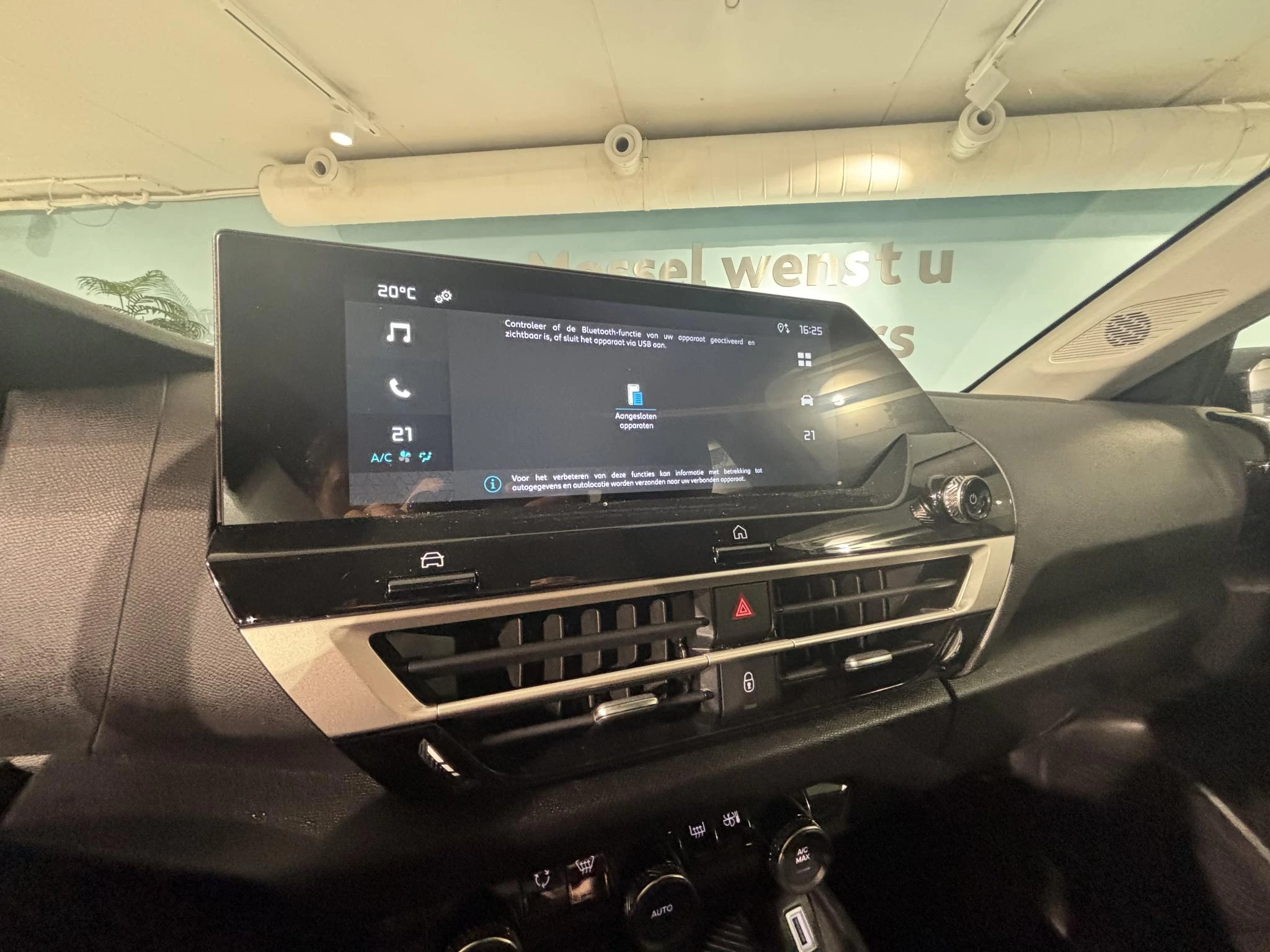 Citroën-C4 X-image-9