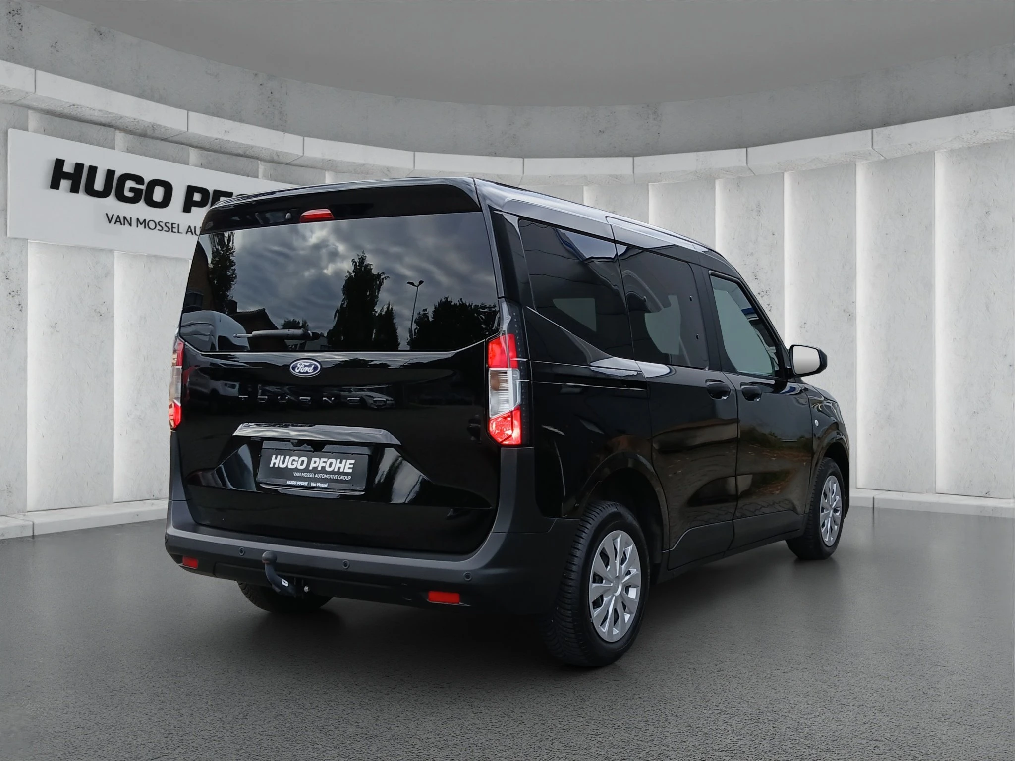 Ford-Tourneo Courier-image-4