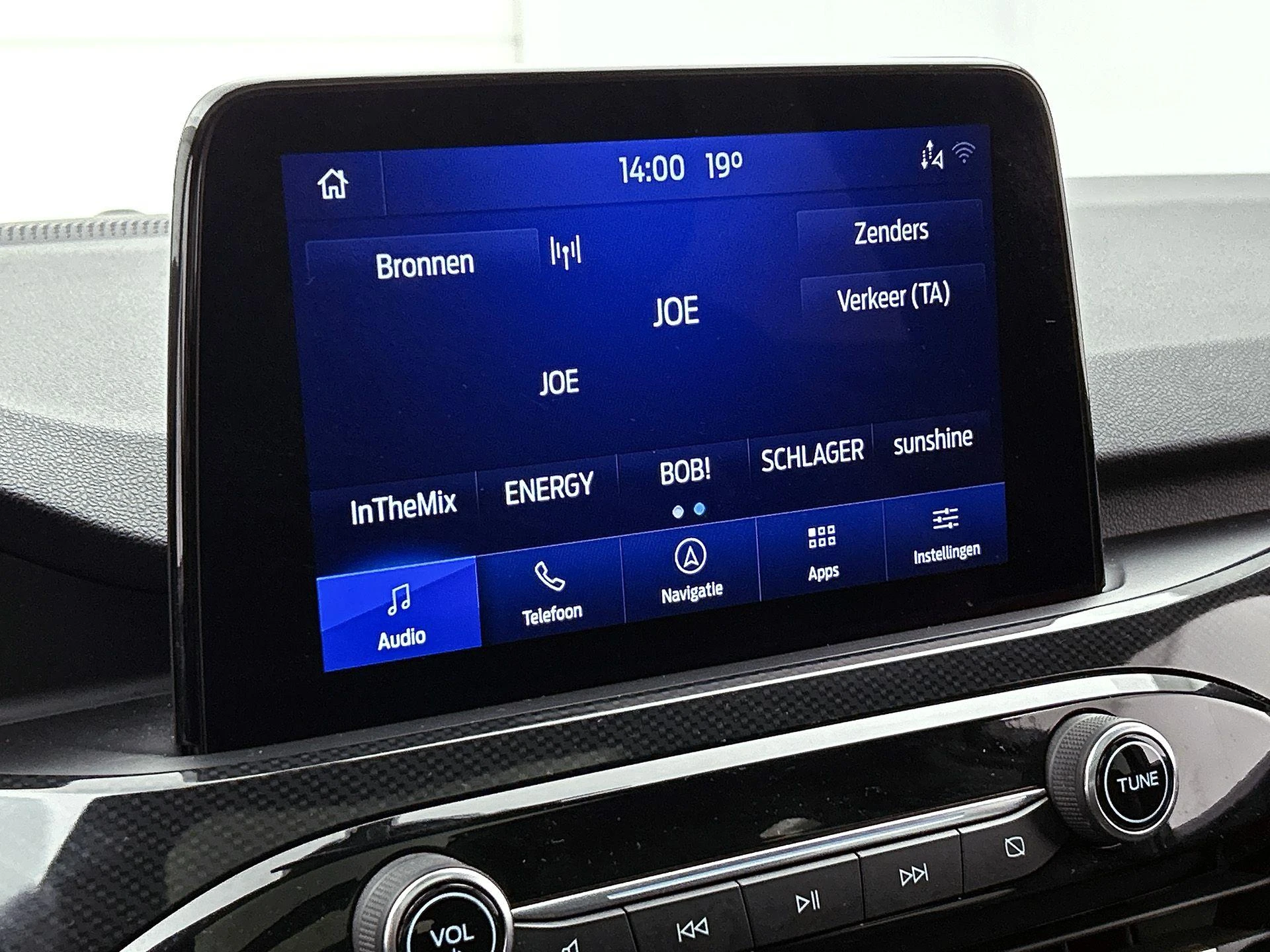 Ford-Kuga-image-6