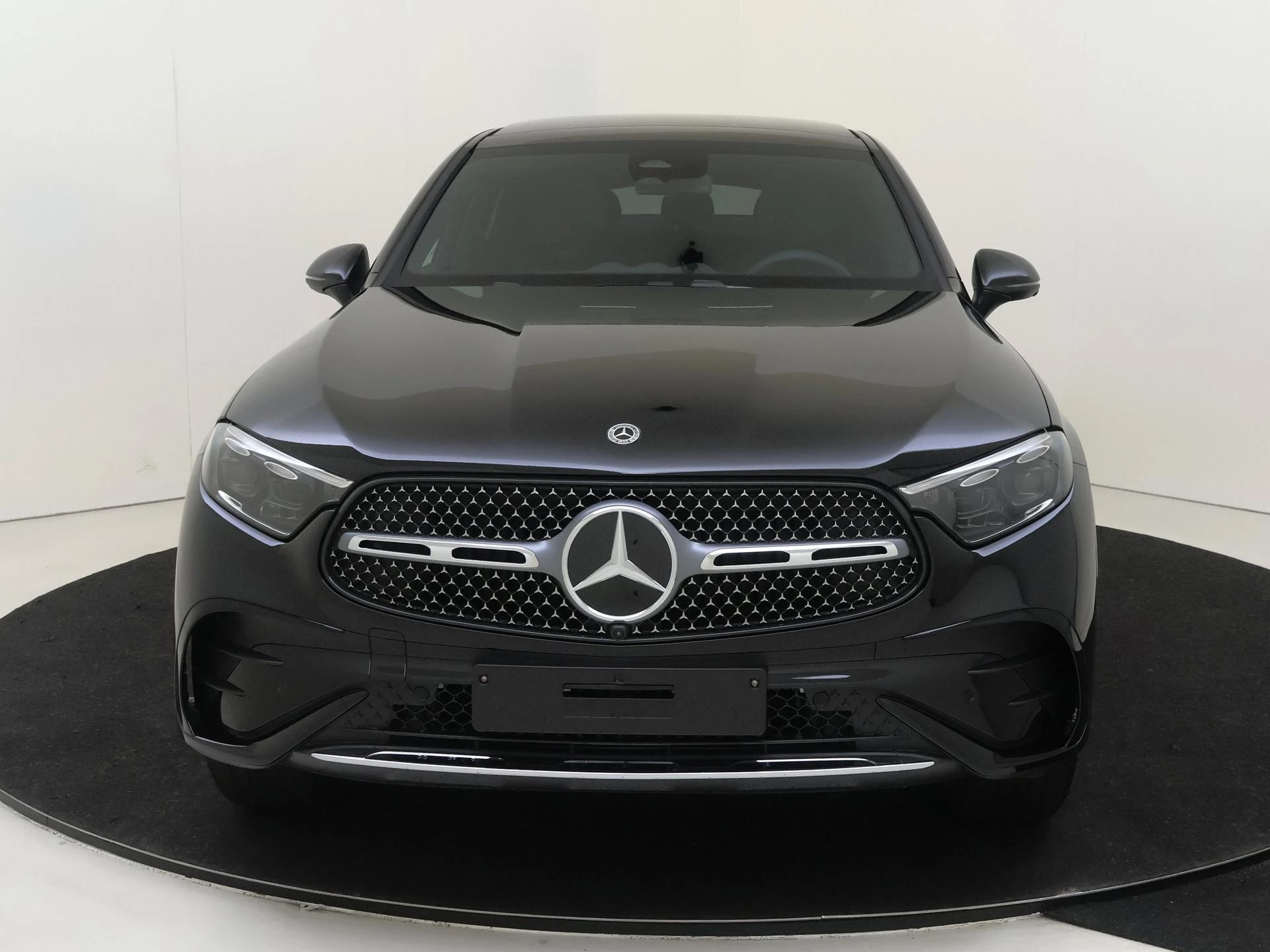 Mercedes-Benz-GLC-image-5